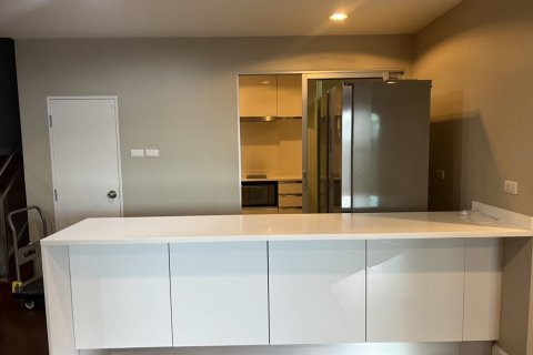 Penthouse à Huai Khwang, Bangkok, Thaïlande 5 chambres № 164745 - photo 6