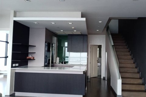 Penthouse in Khlong San, Bangkok, Thailand 3 bedrooms № 136099 - photo 9