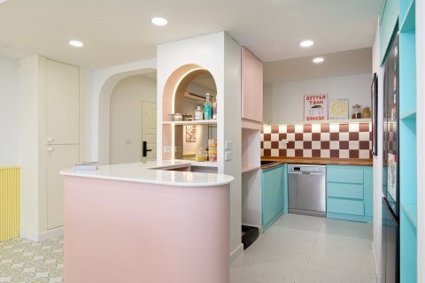 Condo in Bangkok, Thailand, 2 bedrooms  № 142936 - photo 4