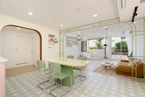 Condo in Bangkok, Thailand, 2 bedrooms  № 142936 - photo 3