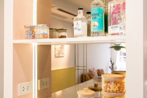 Condo in Bangkok, Thailand, 2 bedrooms  № 142936 - photo 6