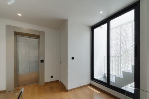 House in Bangkok, Thailand 3 bedrooms № 142937 - photo 29