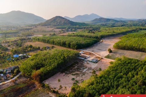 Terrain à Rayong, Thaïlande 9600 m2 № 148714 - photo 3