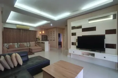 House in Khon Kaen, Thailand 3 bedrooms № 172069 - photo 13