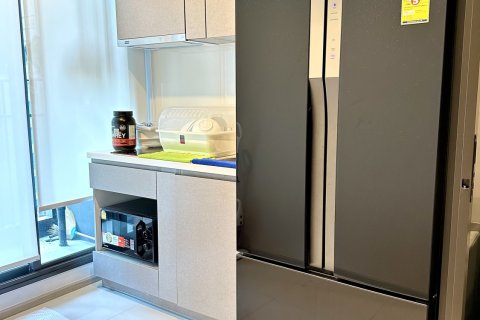 Studio in the Condo in Ratchathewi, Bangkok, Thailand  № 172067 - photo 4