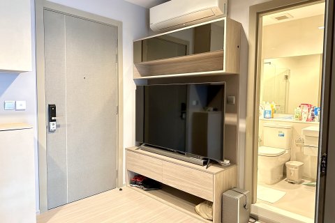 Studio in the Condo in Ratchathewi, Bangkok, Thailand  № 172067 - photo 3