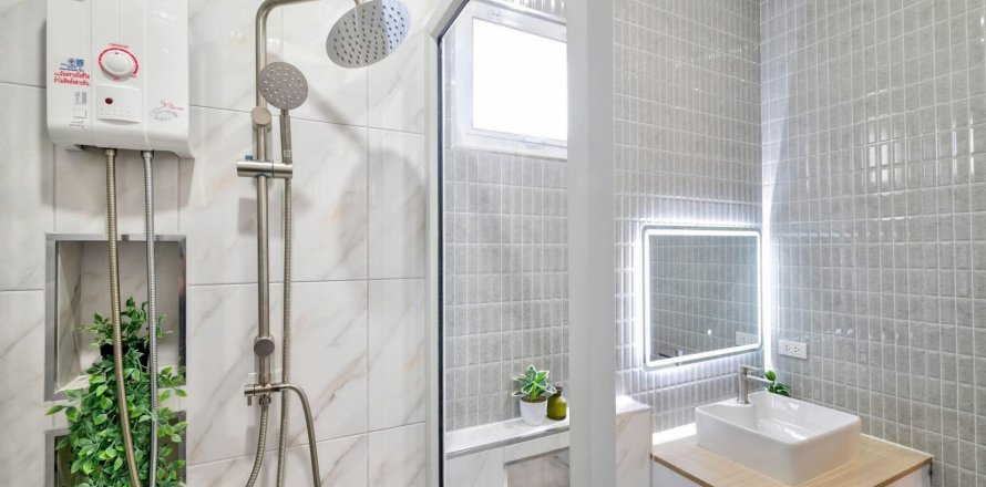 Вилла в Паттайе, Таиланд с 4 спальнями  № 139079