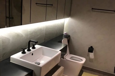 Studio dans le Condo à Watthana, Bangkok, Thaïlande № 170883 - photo 9