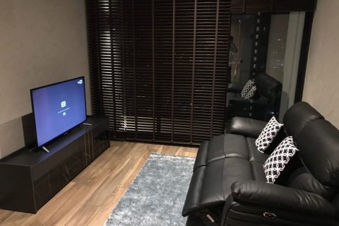 Studio dans le Condo à Watthana, Bangkok, Thaïlande № 170883 - photo 5