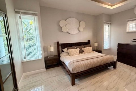 Villa in Ko Samui, Thailand 3 bedrooms № 170881 - photo 9