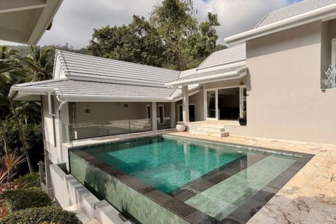 Villa in Ko Samui, Thailand 3 bedrooms № 170881 - photo 19