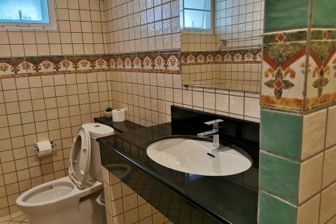 Дом в Паттайе, Таиланд с 4 спальнями  № 140131 - фото 4