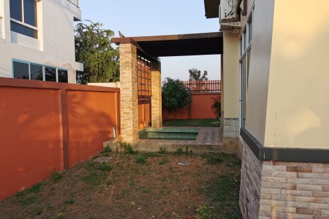 Дом в Паттайе, Таиланд с 4 спальнями  № 140131 - фото 8