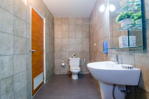 Шопхаус в Хуа Хине, Таиланд  № 140132 - фото 13