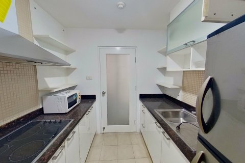 Кондоминиум с 2 спальнями в Клонг Тоэй, Бангкок, Таиланд № 167825 - фото 4