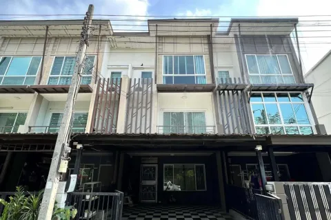 Townhouse à Bang Yai, Thaïlande 3 chambres № 167822 - photo 2