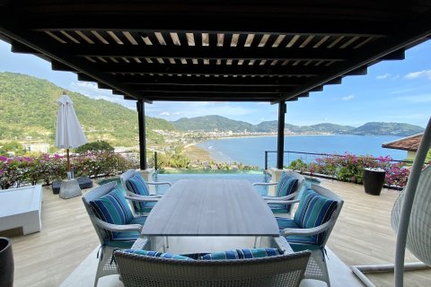 Вилла в Кату, Таиланд с 3 спальнями  № 156742