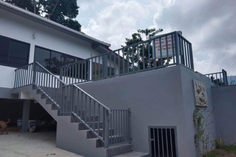 Penthouse in Ko Samui, Thailand 3 bedrooms № 172448 - photo 8