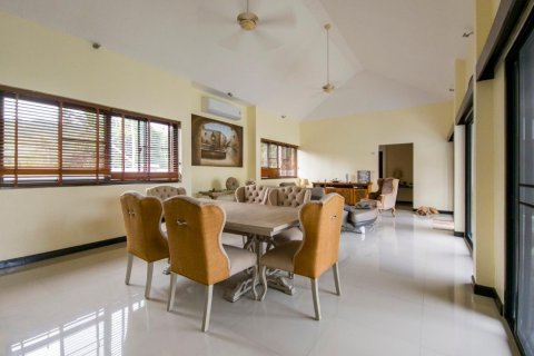Penthouse in Ko Samui, Thailand 5 bedrooms № 172451 - photo 3