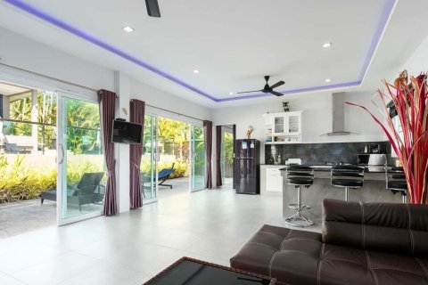 Penthouse in Ko Samui, Thailand 6 bedrooms № 172446 - photo 13