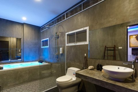 Penthouse in Ko Samui, Thailand 6 bedrooms № 172446 - photo 15