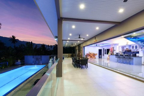 Penthouse in Ko Samui, Thailand 6 bedrooms № 172446 - photo 26