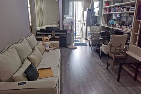 Студия в кондо в Банг Раке, Бангкок, Таиланд № 172188 - фото 22