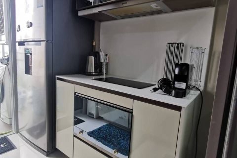 Студия в кондо в Банг Раке, Бангкок, Таиланд № 172188 - фото 17