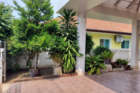 House in Hua Hin, Thailand 4 bedrooms № 172184 - photo 3