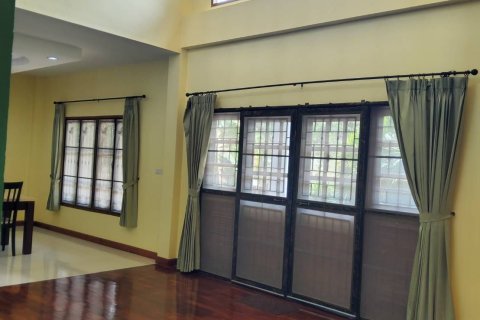 House in Hua Hin, Thailand 4 bedrooms № 172184 - photo 30