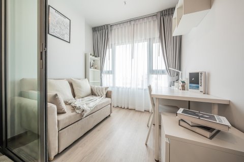 Studio in the Condo in Khlong Toei, Bangkok, Thailand  № 172189 - photo 4
