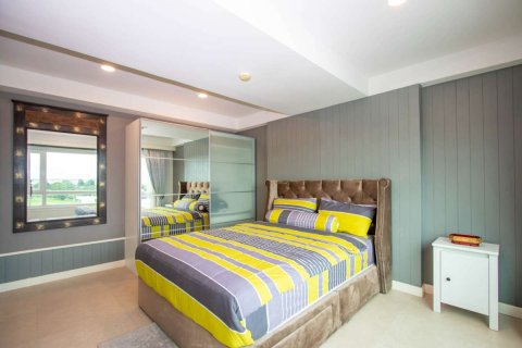 Condo in Chiang Mai, Thailand, 2 bedrooms  № 121986 - photo 12