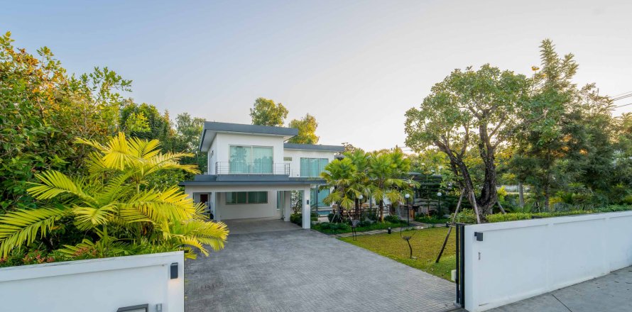 House in Chiang Mai, Thailand 3 bedrooms № 121988