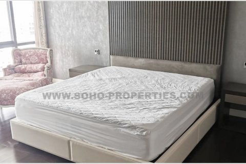 Кондоминиум с 3 спальнями в Бангкоке, Таиланд № 143749 - фото 13