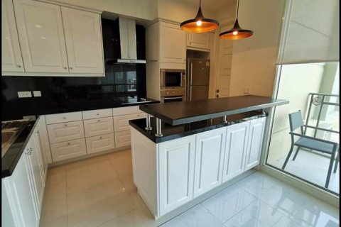 Кондоминиум с 2 спальнями в Бангкоке, Таиланд № 143752 - фото 3