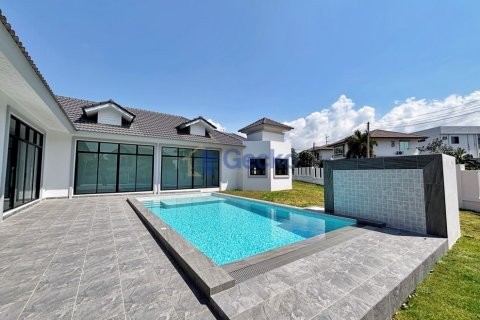Maison à Pattaya, Thaïlande 3 chambres № 195984