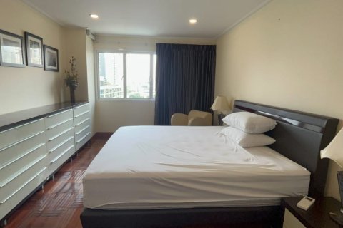 Condo à Watthana, Bangkok, Thaïlande, 2 chambres № 200989 - photo 3