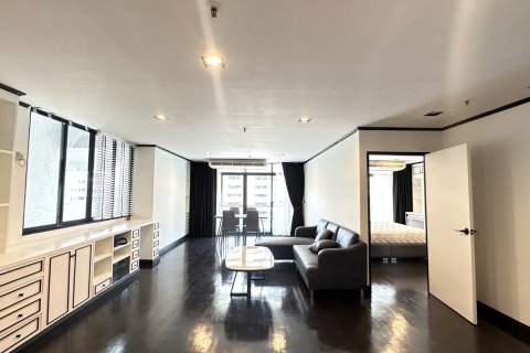 Condo à Watthana, Bangkok, Thaïlande, 2 chambres № 200993 - photo 13