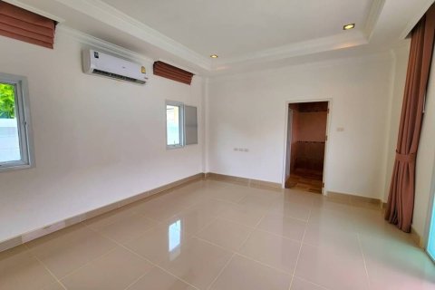 Вилла в Паттайе, Таиланд с 4 спальнями  № 156040 - фото 4