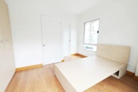 Таунхаус в Бангкоке, Таиланд с 3 спальнями  № 156041 - фото 7