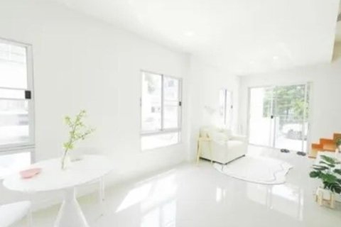 Таунхаус в Бангкоке, Таиланд с 3 спальнями  № 156041 - фото 5