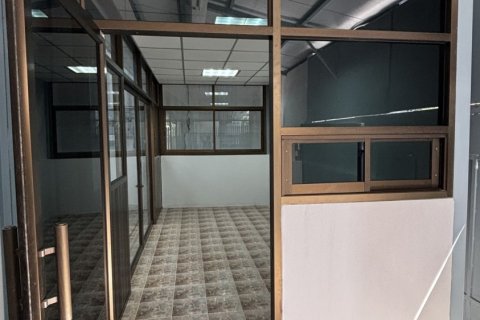 Склад в Кхлонг Сане, Бангкок, Таиланд  № 163079 - фото 7