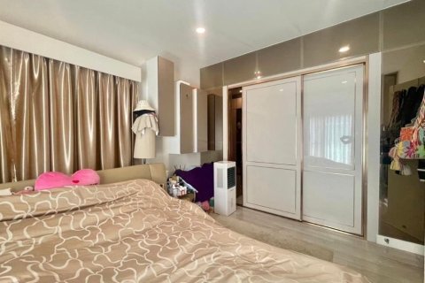 Дом в Лат Крабанге, Бангкок, Таиланд с 4 спальнями  № 163084 - фото 11