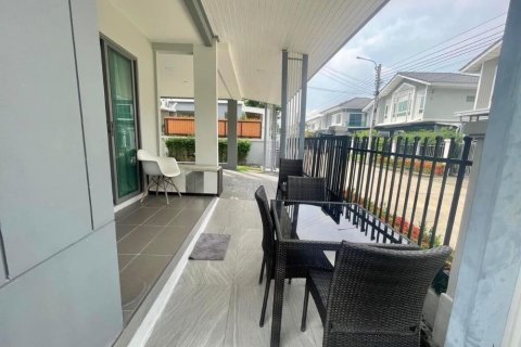 Дом в Лат Крабанге, Бангкок, Таиланд с 4 спальнями  № 163084 - фото 4