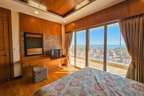 Penthouse in Cha-am, Thailand 3 bedrooms № 163082 - photo 29