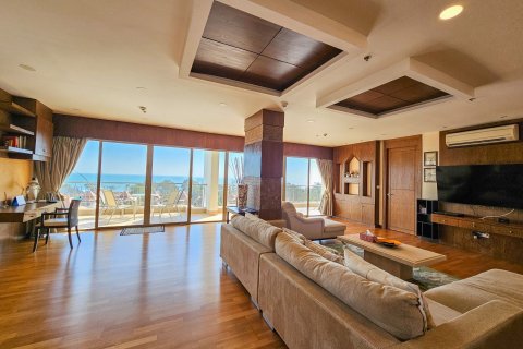 Penthouse in Cha-am, Thailand 3 bedrooms № 163082 - photo 2
