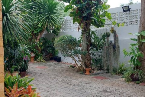 Вилла в Хуа Хине, Таиланд с 2 спальнями № 151463 - фото 7