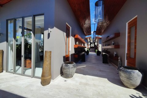 House in Ko Samui, Thailand 6 bedrooms № 180479 - photo 13