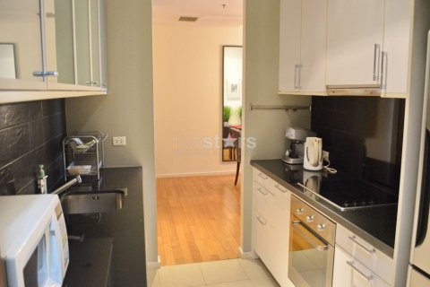 Condo in Khlong Toei, Bangkok, Thailand, 2 bedrooms  № 139129 - photo 2