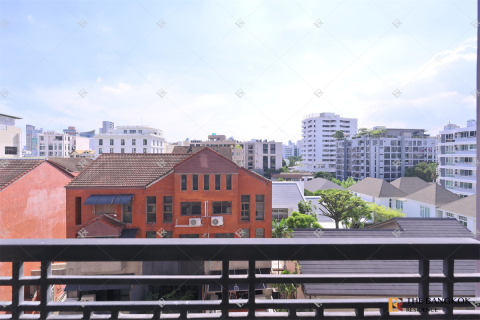 Condo in Bangkok, Thailand, 2 bedrooms  № 186491